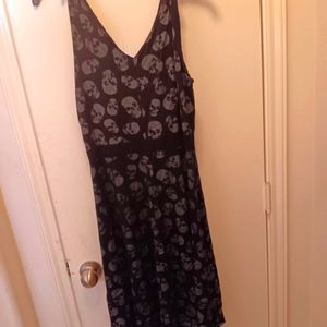 Sourpuss Skull Dress in XXL